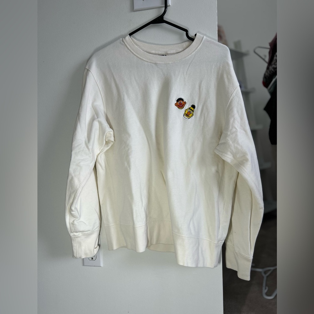 UNIQLO x KAWS Sesame Street Bert and Ernie Embroidered Off White Crewneck
